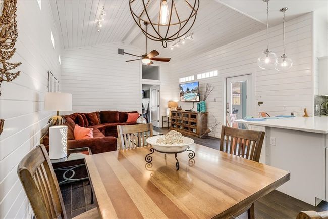UNIT-201 - 2212 State Highway 361, Townhouse with 3 bedrooms, 3 bathrooms and 2 parking in Port Aransas TX | Image 10