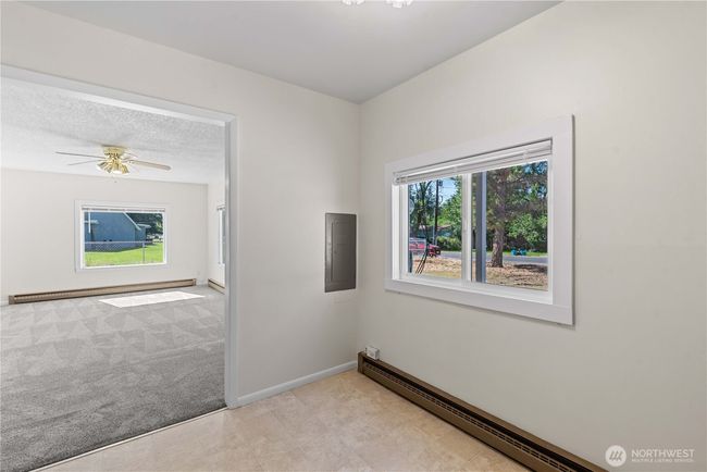 1715 Locust St, House other with 3 bedrooms, 1 bathrooms and 1 parking in Wenatchee WA | Image 12