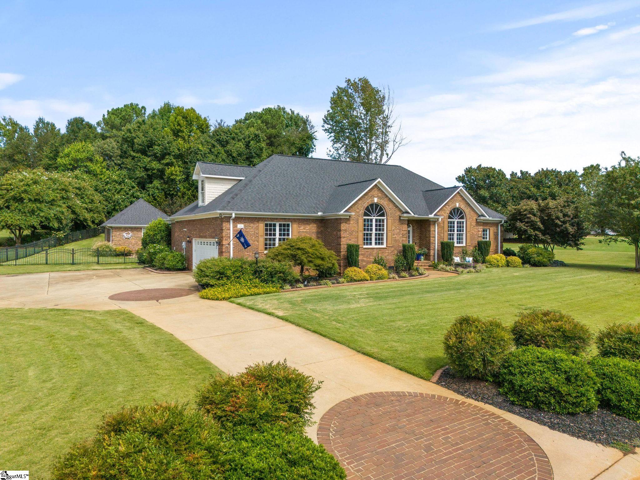Waterford Point Dr, Boiling Springs, SC 29316