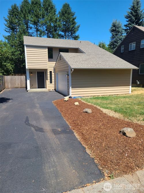 118 17th Ave Se, Olympia, WA, 98501-2237 | Card Image