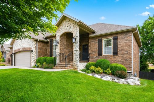 1646 N Waterstone Avenue, Springfield, MO, 65802 | Card Image