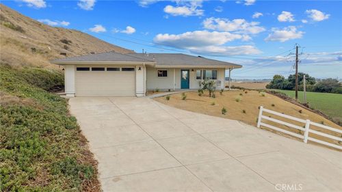 761 Riverside Rd, Nipomo, CA, 93444-8712 | Card Image
