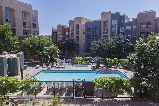 117 - 38 E Serene Ave, Condo with 2 bedrooms, 2 bathrooms and null parking in Las Vegas NV | Image 27