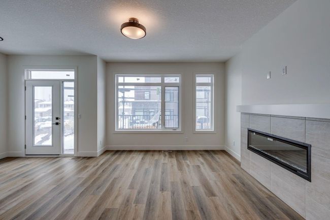 65 Royal Elm Green Nw, Home with 3 bedrooms, 2 bathrooms and 2 parking in Calgary AB | Image 12