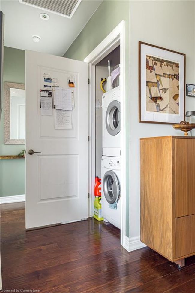 201 - 50 Murray St W, House attached with 2 bedrooms, 1 bathrooms and 1 parking in Hamilton ON | Image 30