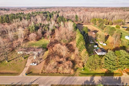 4800 Swaffer Rd, Millington, MI, 48746-9115 | Card Image