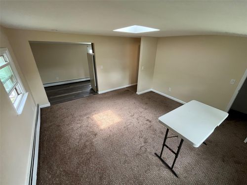 615 Floral Pl, Babylon, NY, 11702-1203 | Card Image