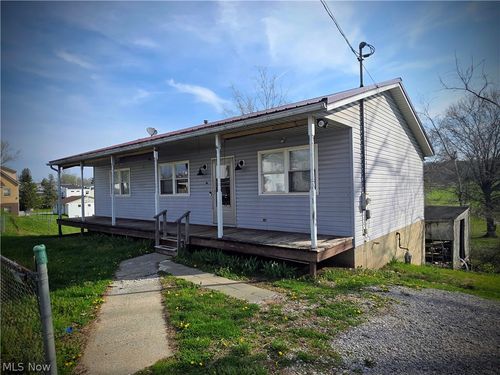 221 S Stout St, Harrisville, WV, 26362-1354 | Card Image