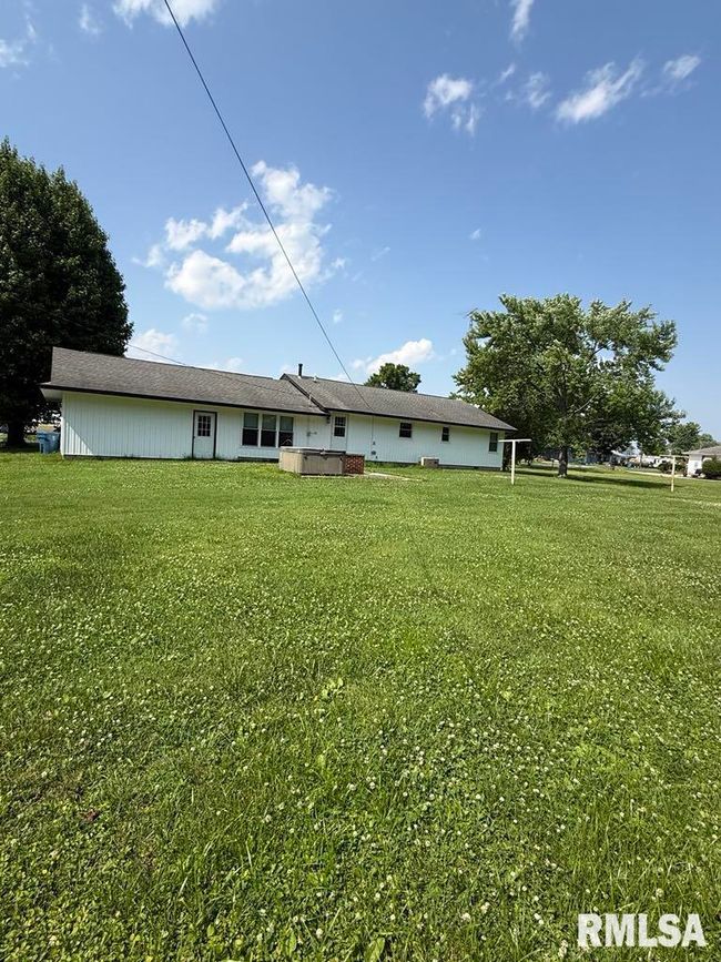 365 Bryden Ave, House other with 3 bedrooms, 1 bathrooms and null parking in Vergennes IL | Image 4