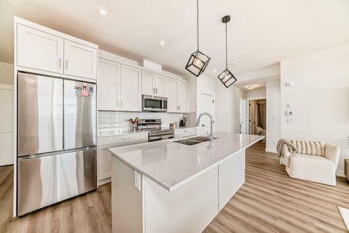 2307-55 Lucas Way Nw, Calgary, AB, T3P2C7 | Card Image