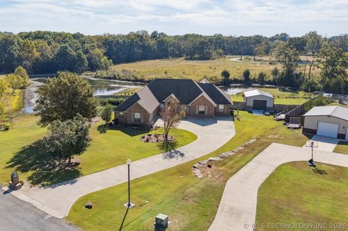 11395 County Road 1518, Ada, OK, 74820-5547 | Card Image