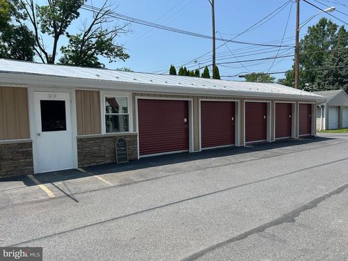 49 N Concord St, ANNVILLE, PA, 17003-1313 | Card Image