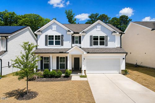 2113 Bethpage Dr, Fuquay-Varina, NC, 27526-4540 | Card Image