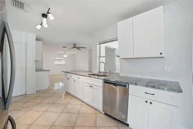 7965 Nw 9 Th St, House other with 3 bedrooms, 2 bathrooms and null parking in Margate FL | Image 9