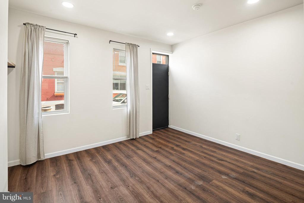 Residential in PHILADELPHIA 3