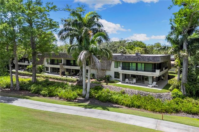 B105 - 105 Wilderness Dr, Condo with 3 bedrooms, 2 bathrooms and 2 parking in NAPLES FL | Image 25