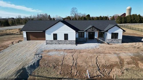 N901 Quarry Rim Road, GREENVILLE, WI, 54942 | Card Image