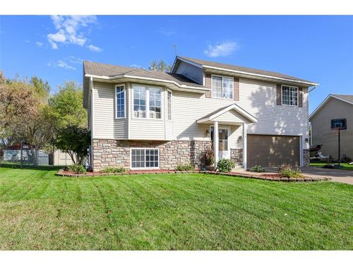 1370 Brookhaven Drive, Hammond, WI, 54015 | Card Image