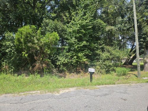 123 Langdoc St, Moncks Corner, SC, 29461 | Card Image