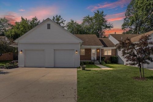 22830 Lincoln Ct, Saint Clair Shores, MI, 48082-1773 | Card Image