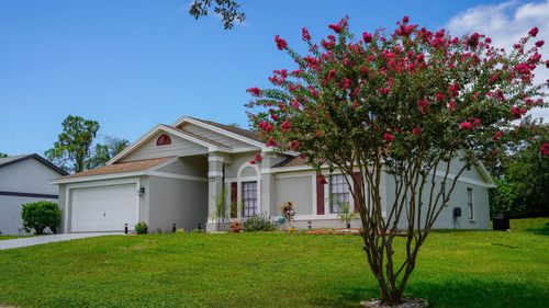 8141 Golf Club Ct, Hudson, FL, 34667-2471 | Card Image