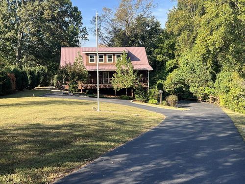 142 Rayahs Way, Quebeck, TN, 38579-2261 | Card Image