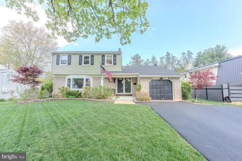 7 Strathmore Dr, CHERRY HILL, NJ, 08003-1720 | Card Image