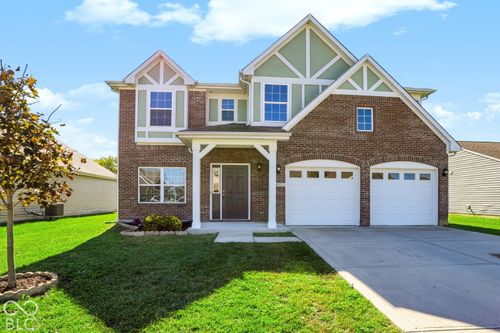 852 Starflower Trce, Greenwood, IN, 46143-5574 | Card Image