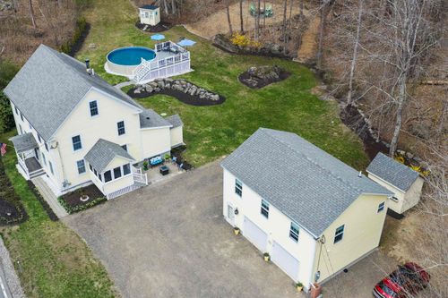 105 Brentwood Rd, Exeter, NH, 03833-4619 | Card Image
