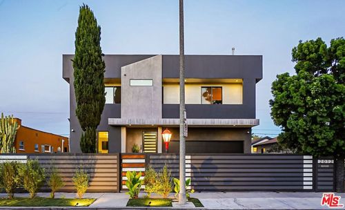 2012 S Curson Ave, Los Angeles, CA, 90036 | Card Image