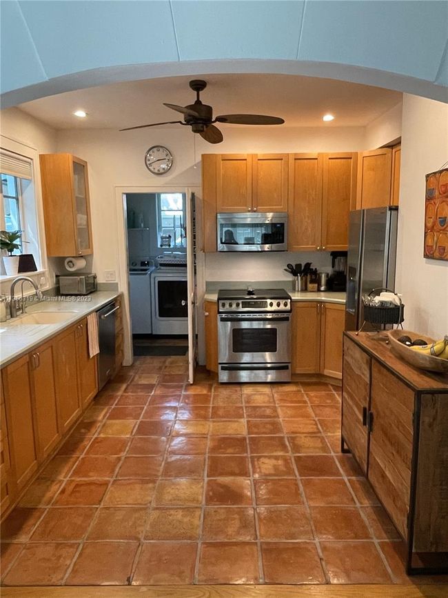 111 Cadima Ave, House other with 2 bedrooms, 2 bathrooms and null parking in Coral Gables FL | Image 7