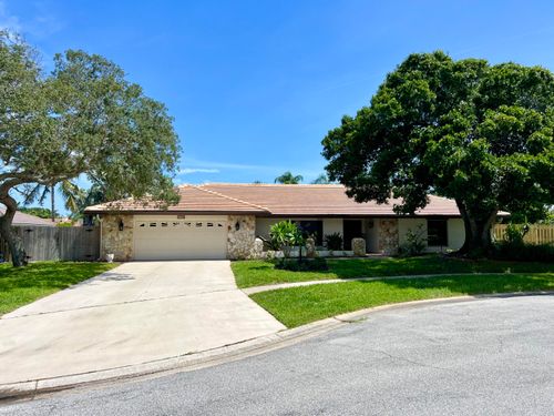 410 Rio Casa Dr S, Indialantic, FL, 32903-3725 | Card Image
