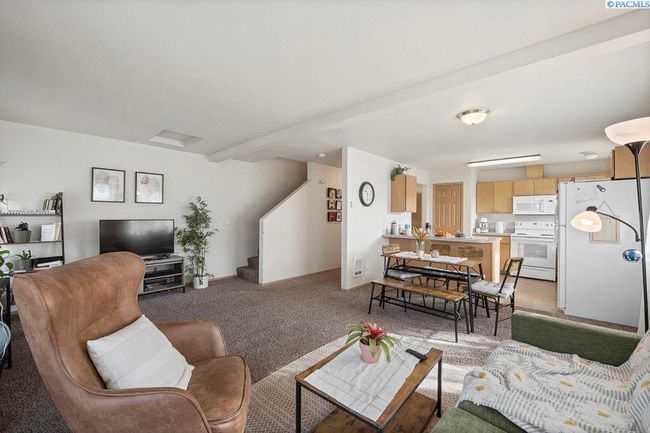 573-575 Se Shoemaker Pl, Home with 0 bedrooms, 0 bathrooms and null parking in Pullman WA | Image 7