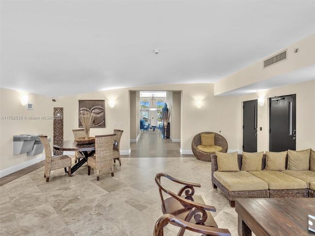 APT-506 - 2600 Sw 27 Th Ave, Condo with 2 bedrooms, 2 bathrooms and null parking in Miami FL | Image 37