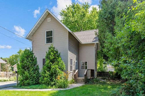 814 S Mason Street, APPLETON, WI, 54914 | Card Image