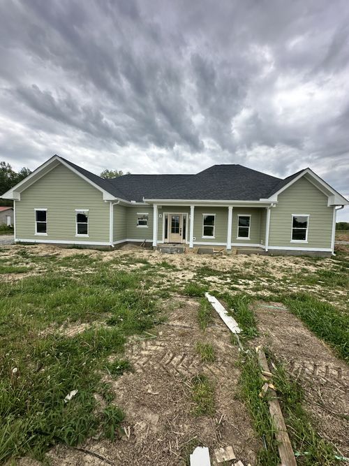 1147 Spry Rd, Bradyville, TN, 37026-4604 | Card Image