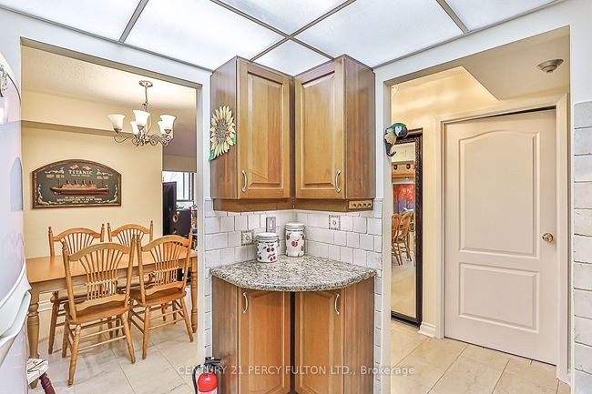 203 - 249 Major Mackenzie Dr E, Condo with 3 bedrooms, 1 bathrooms and 1 parking in Richmond Hill ON | Image 10