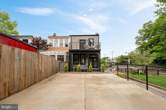 2035 N Capitol St Ne, Townhouse with 4 bedrooms, 4 bathrooms and null parking in WASHINGTON DC | Image 60