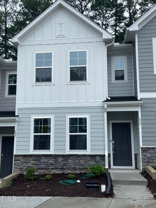 659 Mirkwood Ave, Apex, NC, 27523-6219 | Card Image