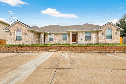 1402 Western Oaks Court, Bryan, TX, 77807 | Card Image