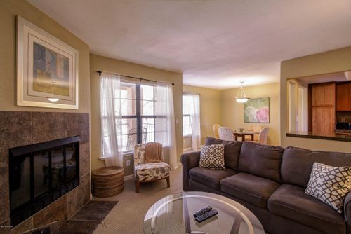 214-6651 N Campbell Ave, Tucson, AZ, 85718-1359 | Card Image