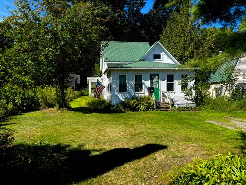 188 Knox St, Millinocket, ME, 04462-1244 | Card Image