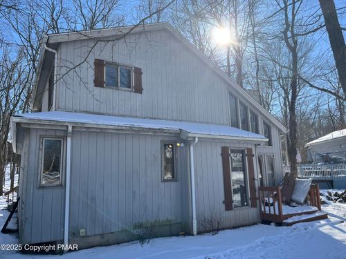 1140 Belaire Dr, East Stroudsburg, PA, 18301-9437 | Card Image