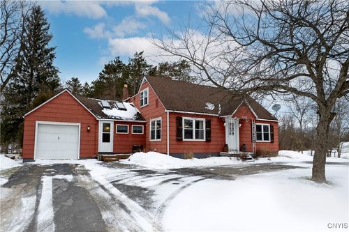 7405 E Main St, Westmoreland, NY, 13490-1411 | Card Image