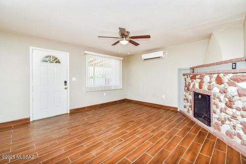4757 E 4th St, Tucson, AZ, 85711-2103 | Card Image