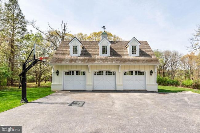 8 Rabbit Run Rd, House other with 5 bedrooms, 5 bathrooms and null parking in MALVERN PA | Image 5