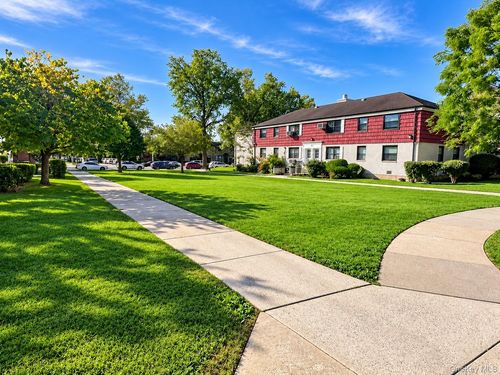 a-136-51 Jewel Ave, New York, NY, 11367 | Card Image