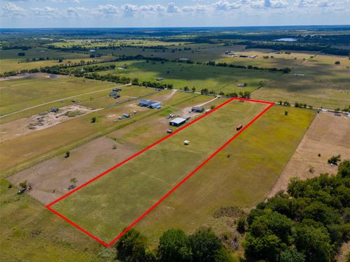 1747 Vz County Road 3908, Wills Point, TX, 75169-8126 | Card Image