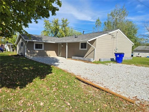 10306 Winthrop Rd, Streetsboro, OH, 44241-5161 | Card Image