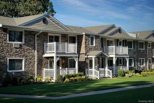 5-2l-9 Williams Boulevard, Brookhaven, NY, 11755 | Card Image